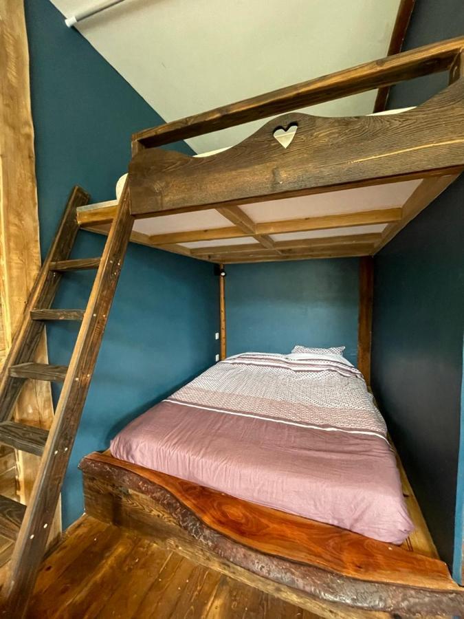 Le Refuge De Chaparon Apartman Lathuile Kültér fotó