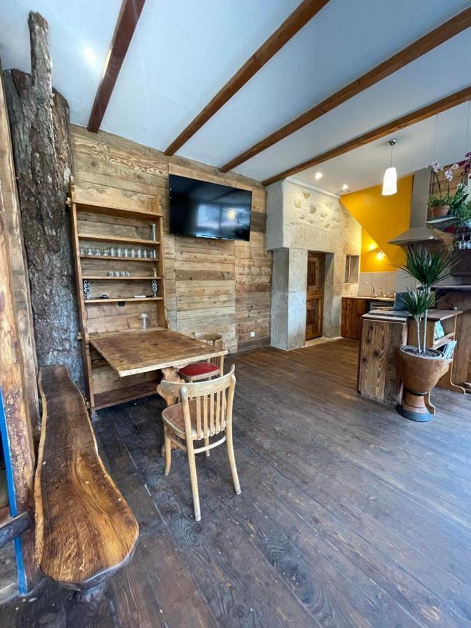 Le Refuge De Chaparon Apartman Lathuile Kültér fotó